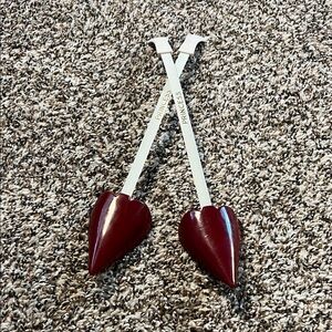 Prince Maroon Heart-Shaped Closet Hooks